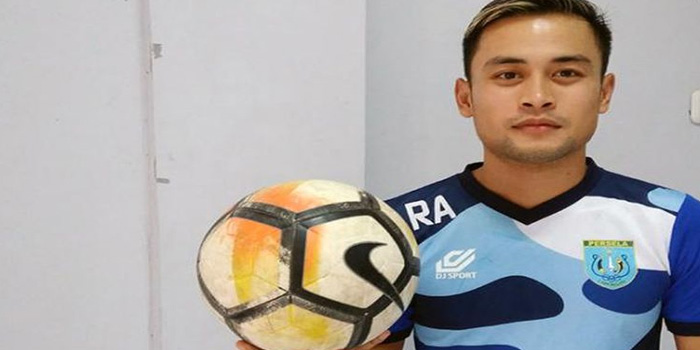 Agung Pribadi - Kiper Yang Sebelumnya Membela Persib Bandung