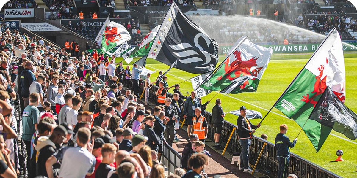 Fokus-pada-Para-Penggemar-Swansea